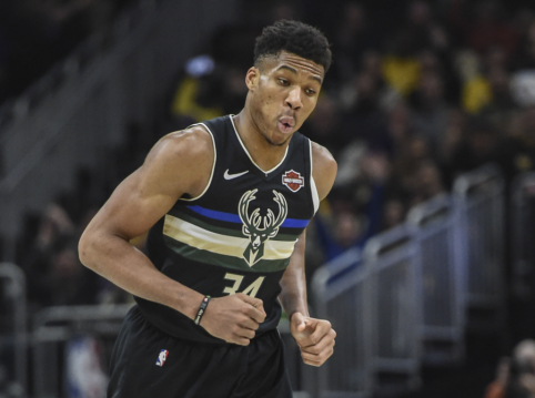 Aiškėja, ką „Warriors“ ketina siūlyti už G.Antetokounmpo