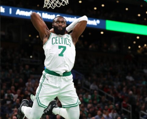 „Celtics“ lyderis patyrė itin kuriozinę traumą